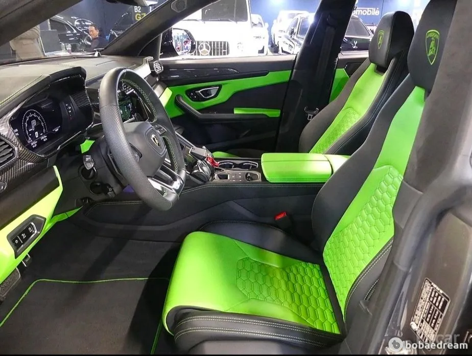 Фото 5 - Lamborghini Urus