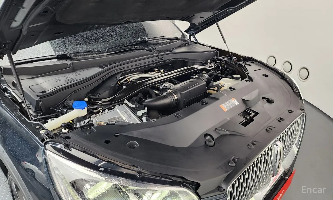 Фото 6 - Lincoln Aviator