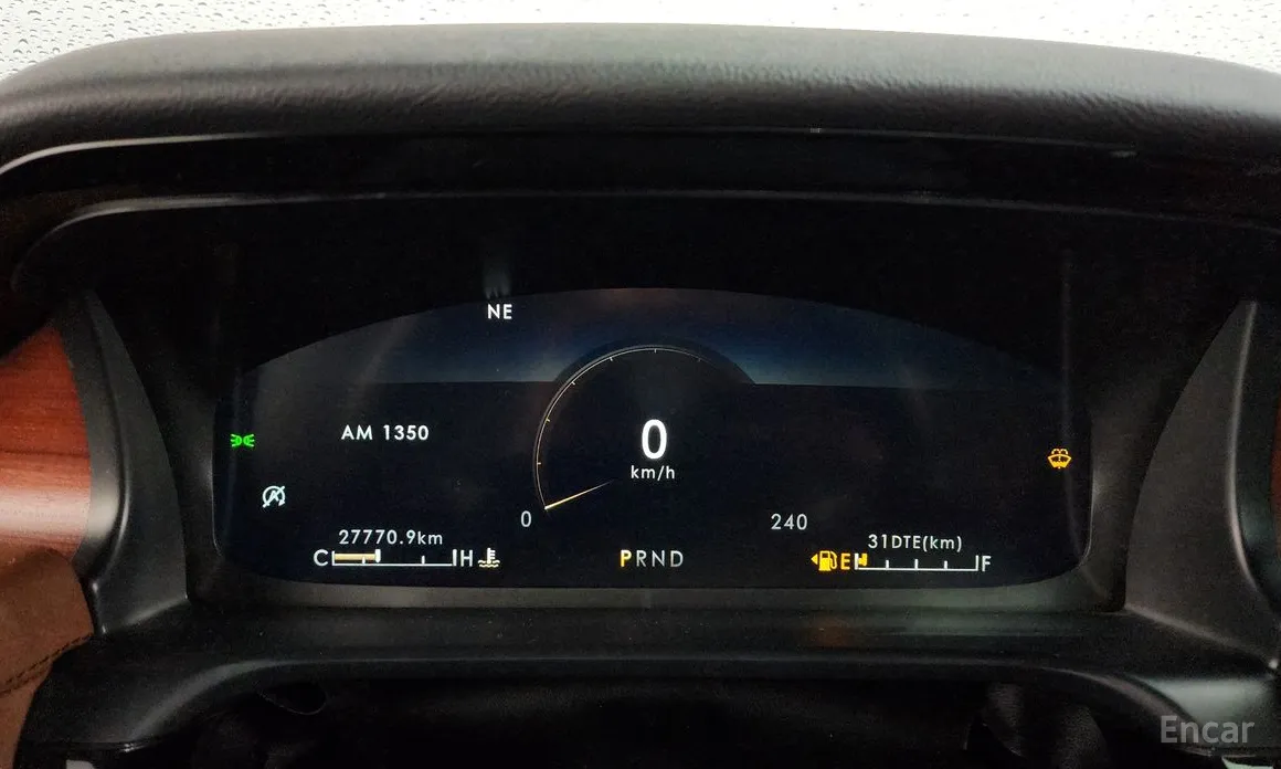 Фото 8 - Lincoln Aviator