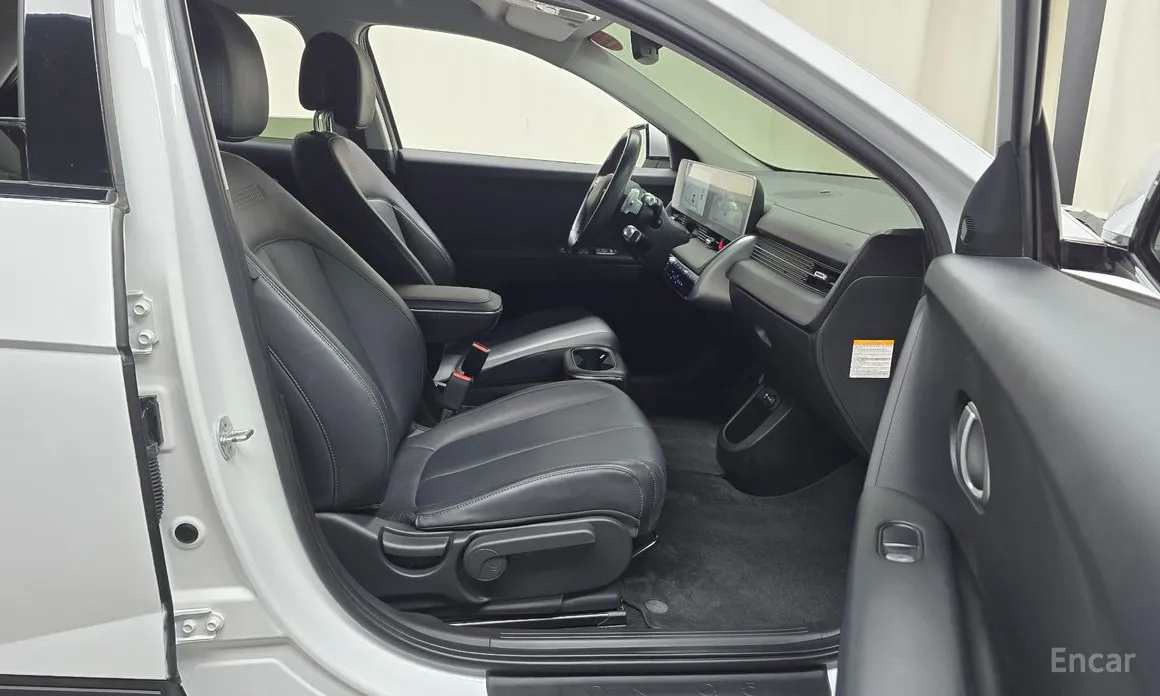 Photo 11 - Hyundai Ioniq 5