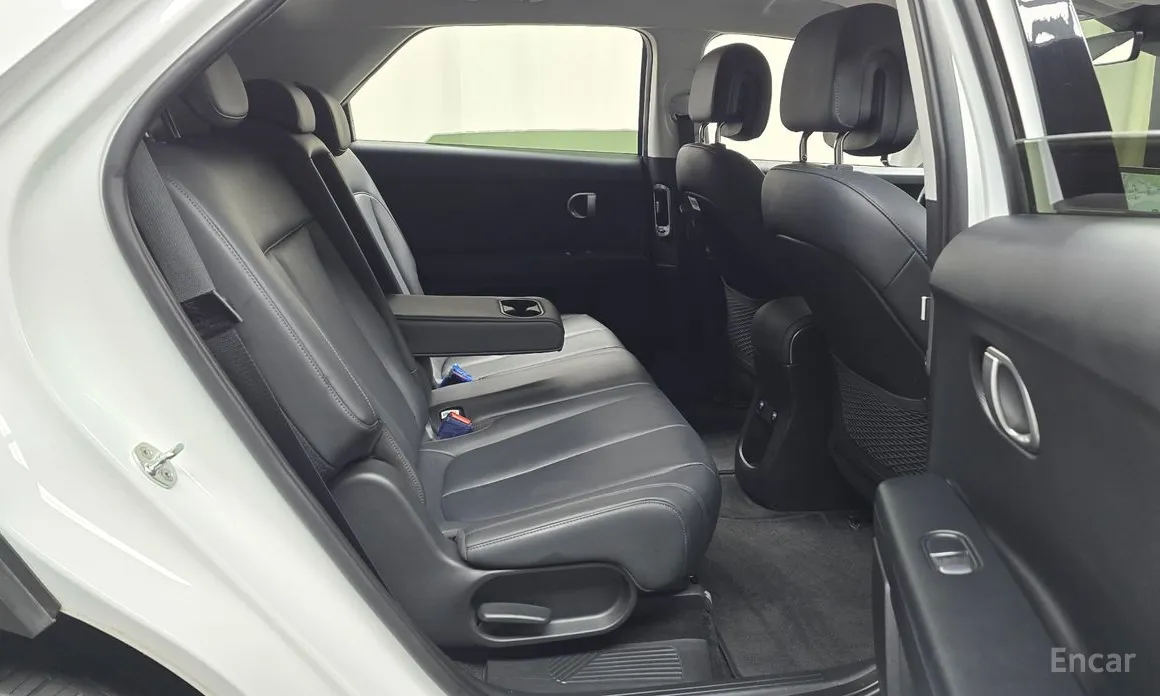 Photo 12 - Hyundai Ioniq 5