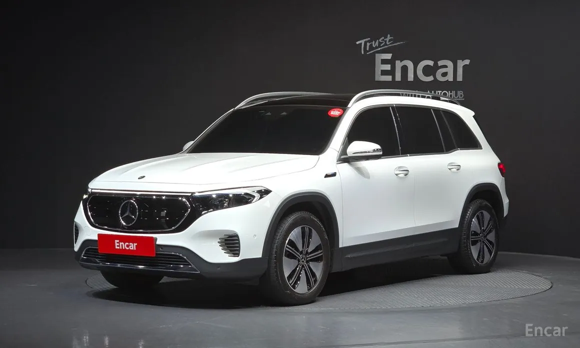 Фото 1 - Mercedes-Benz EQB