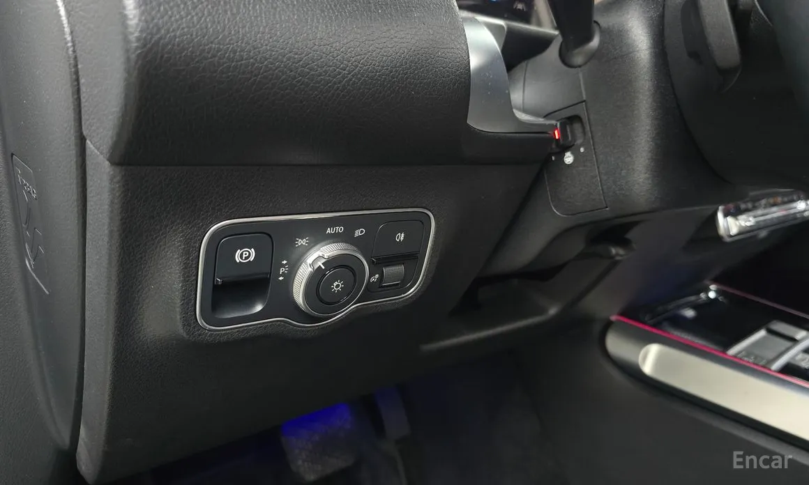 Фото 14 - Mercedes-Benz EQB