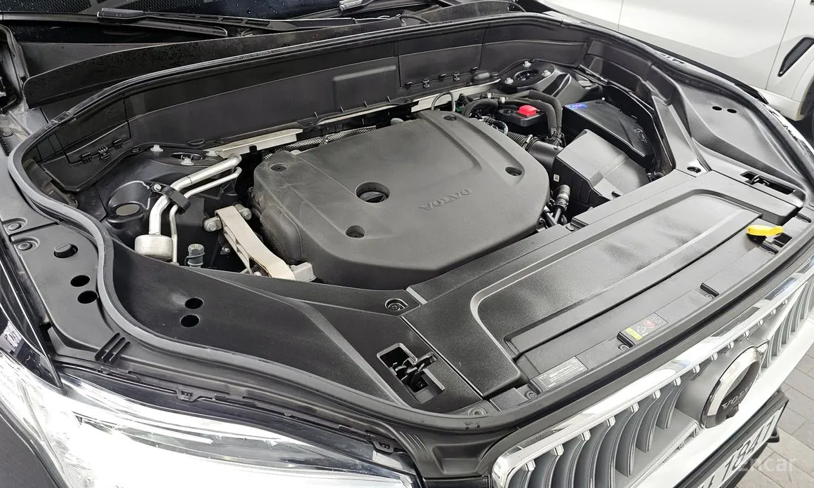 Фото 6 - Volvo XC90