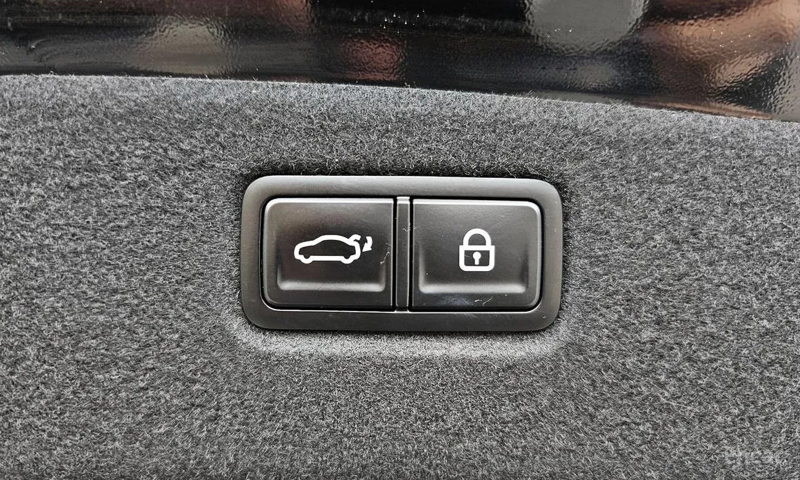 Фото 20 - Kia K9