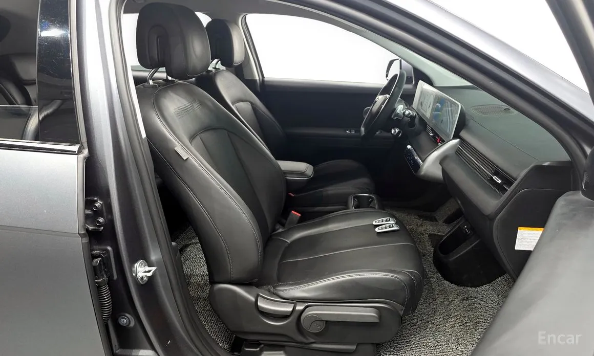 Photo 11 - Hyundai Ioniq 5