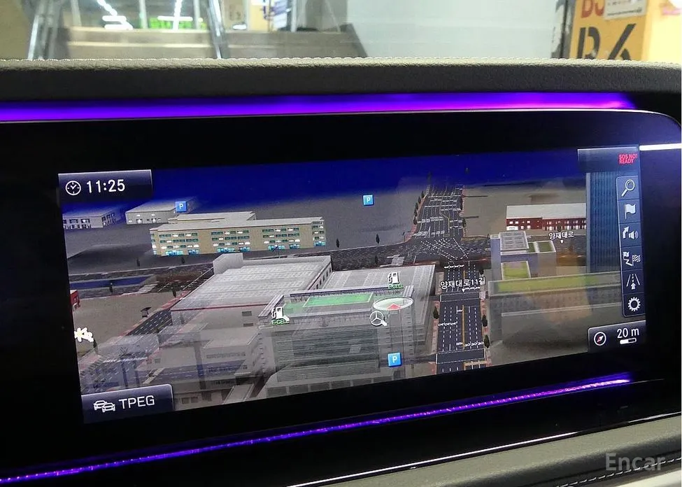 Фото 14 - Mercedes-Benz G-Class