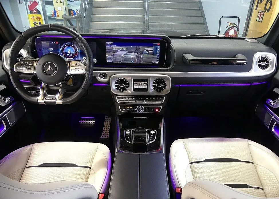 Фото 7 - Mercedes-Benz G-Class