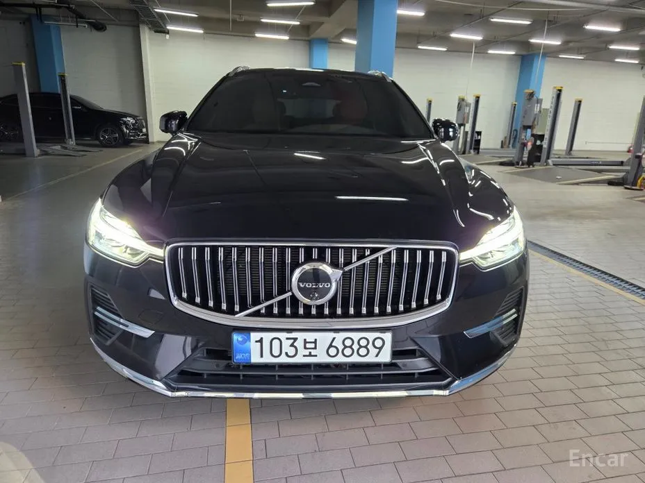 Фото 4 - Volvo XC60