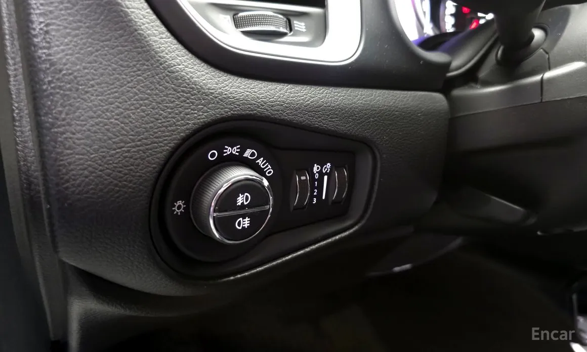 Фото 15 - Jeep Renegade