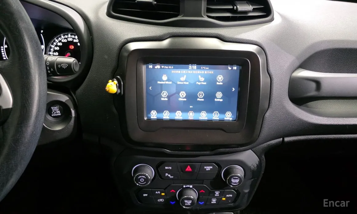 Фото 17 - Jeep Renegade