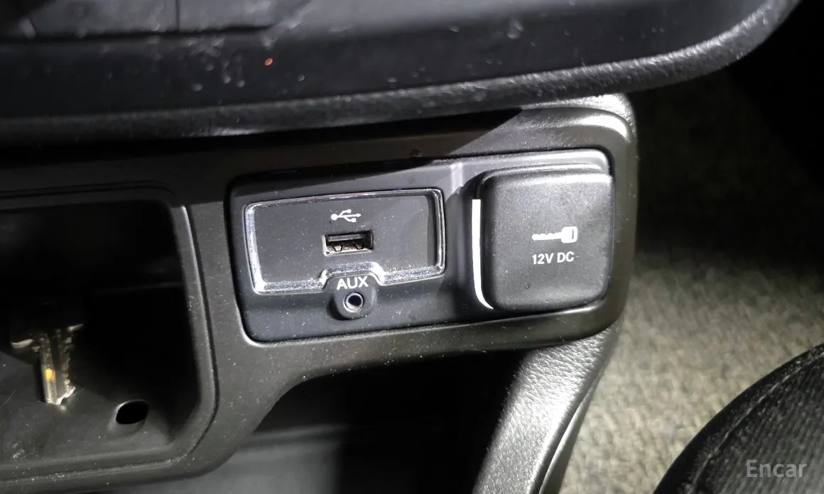 Фото 18 - Jeep Renegade