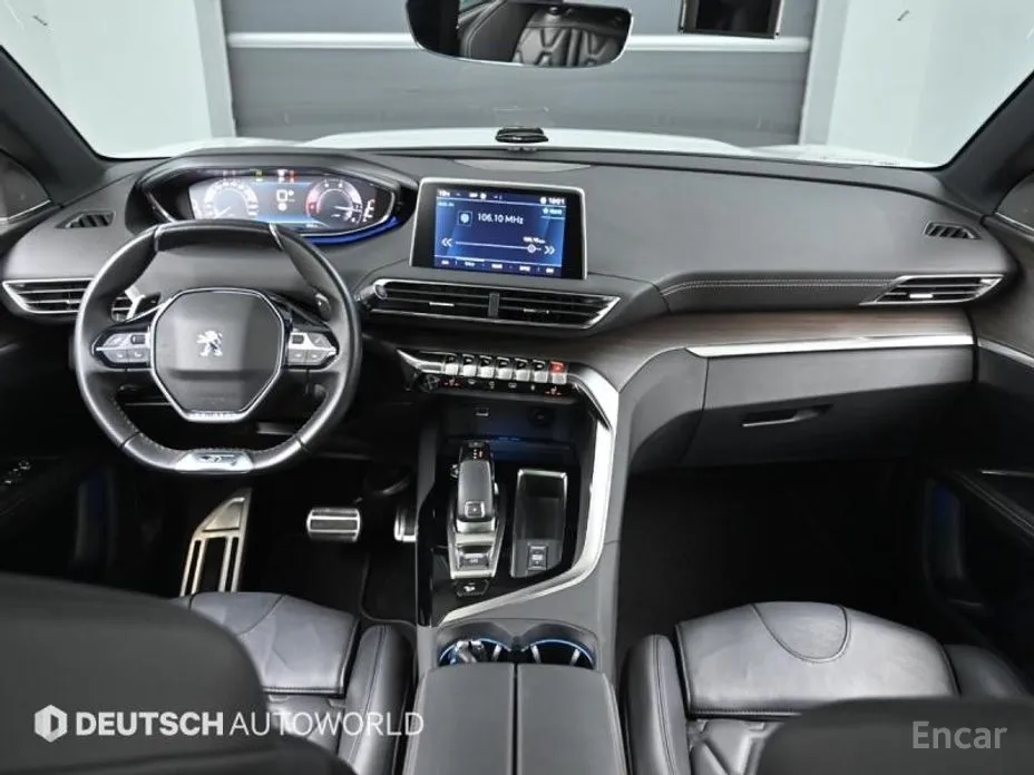 Фото 4 - Peugeot 5008