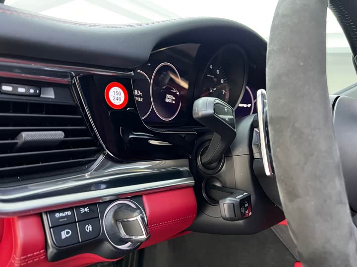 Фото 4 - Porsche Panamera