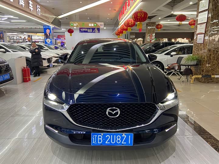 Фото 2 - Mazda CX-30