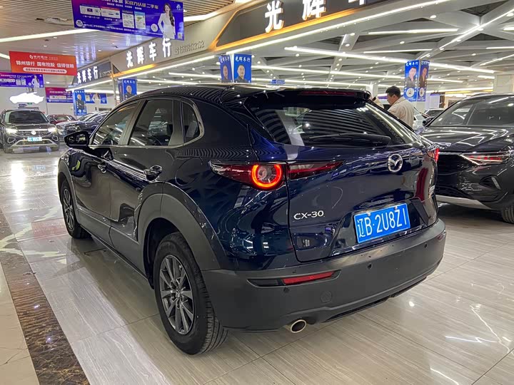 Фото 6 - Mazda CX-30