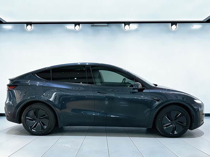 Фото 7 - Tesla Model Y