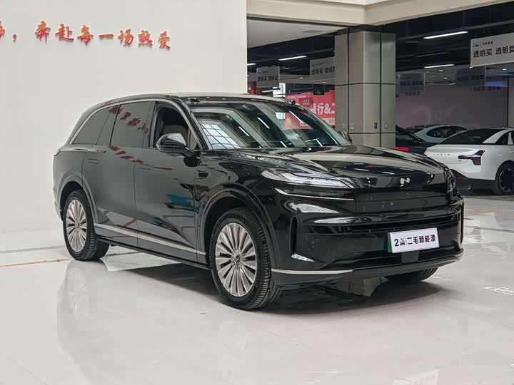 Фото 3 - Nio Onvo L90