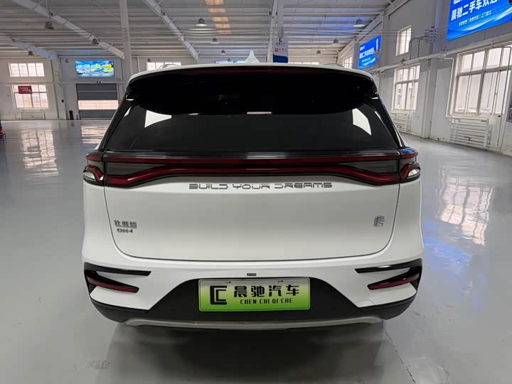 Фото 5 - BYD Tang Hybrid/EV