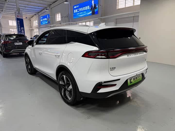 Фото 6 - BYD Tang Hybrid/EV