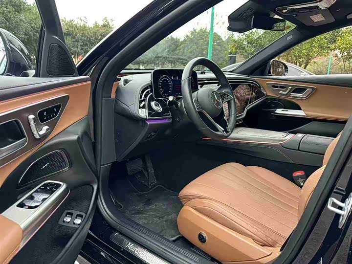 Фото 3 - Mercedes-Benz E-Class Hybrid