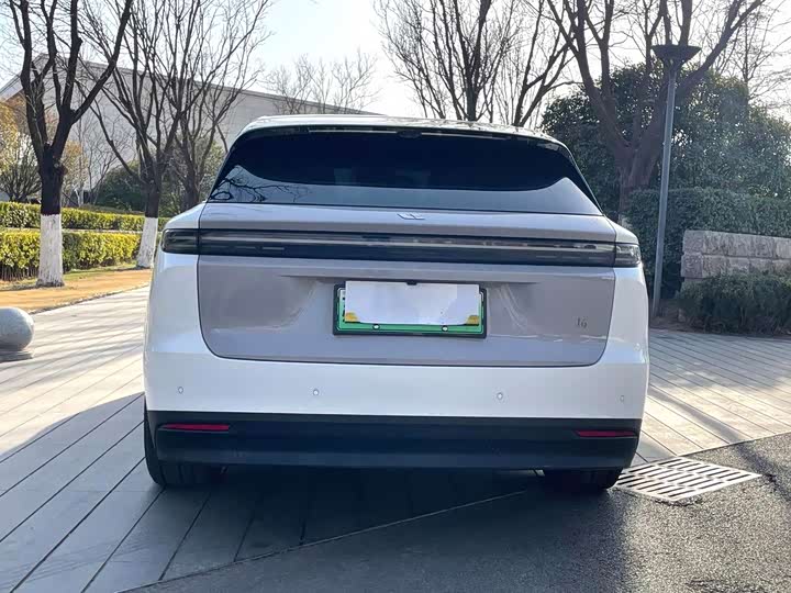 Фото 8 - LiXiang i6