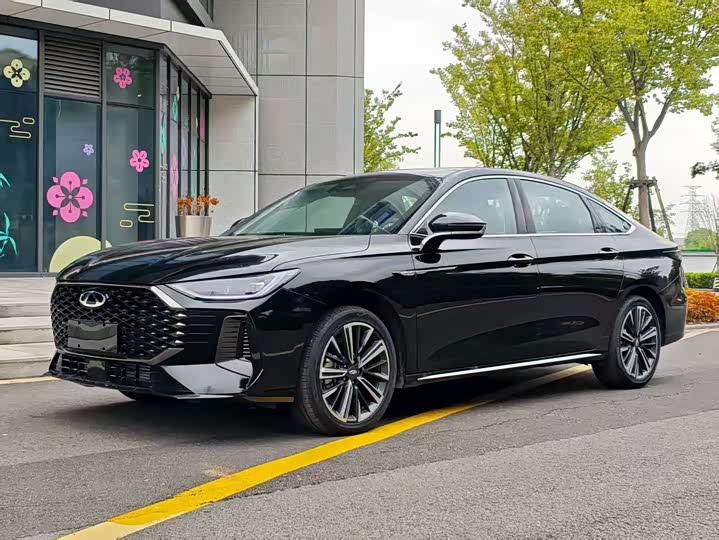 Фото 1 - Chery Arrizo 8 Pro