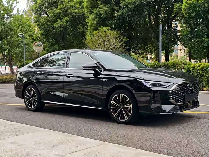 Фото 3 - Chery Arrizo 8 Pro