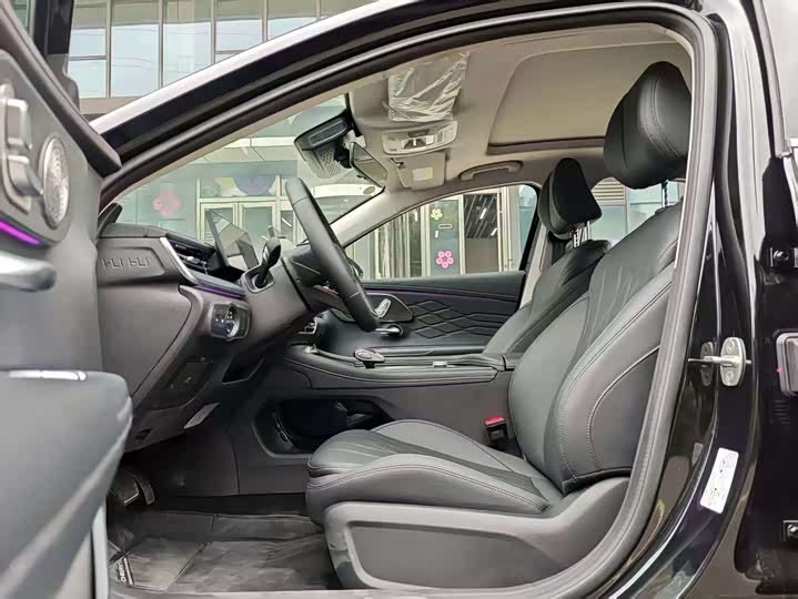 Фото 6 - Chery Arrizo 8 Pro