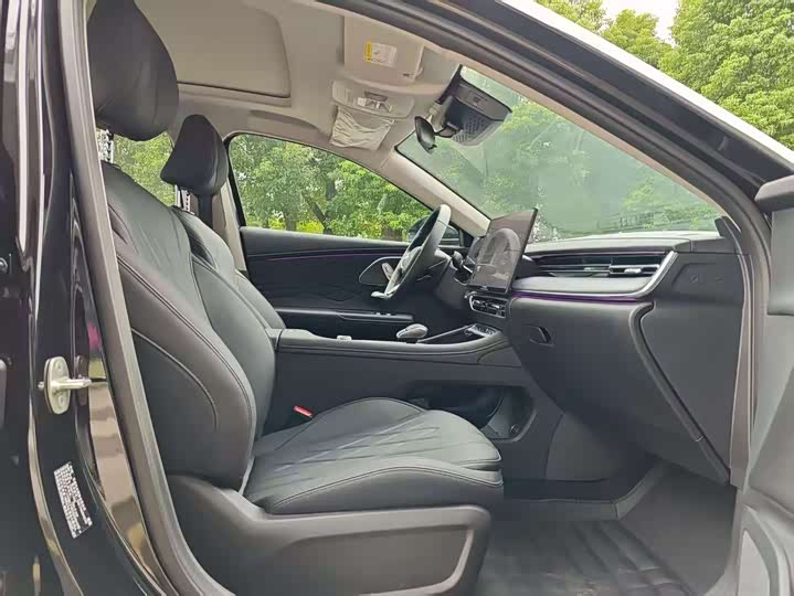 Фото 8 - Chery Arrizo 8 Pro