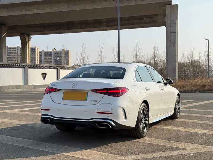 Фото 9 - Mercedes-Benz C-Class Hybrid