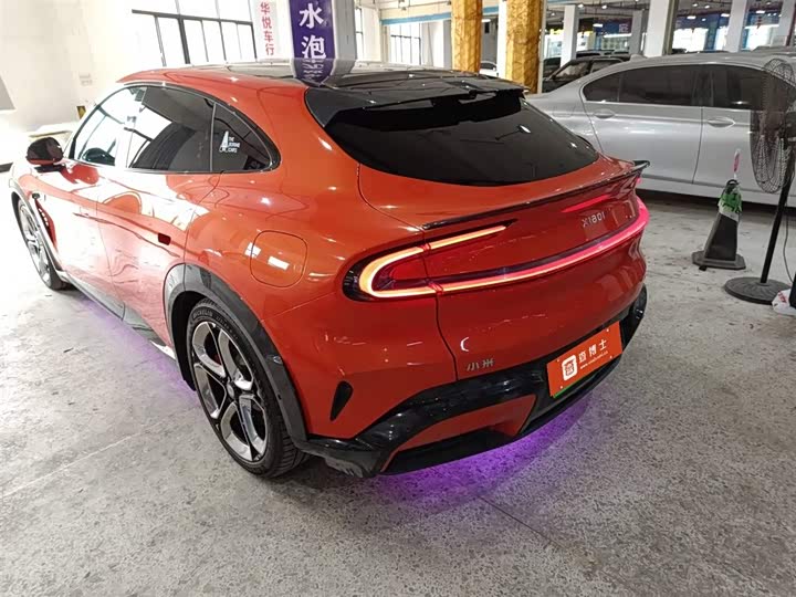 Фото 3 - Xiaomi YU7