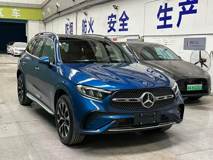 Фото 2 - Mercedes-Benz GLC-Class