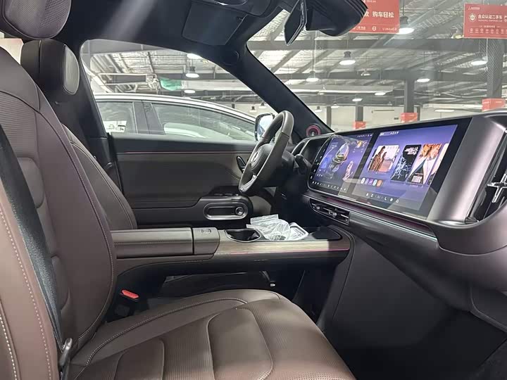 Фото 6 - Smart #5