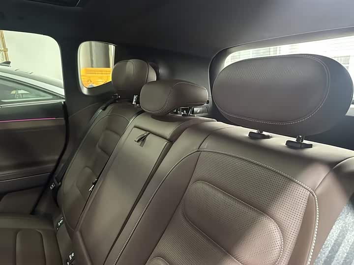 Фото 8 - Smart #5