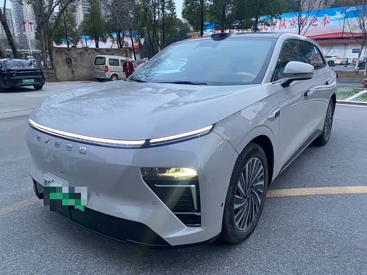 Фото 1 - Exeed Sterra ET