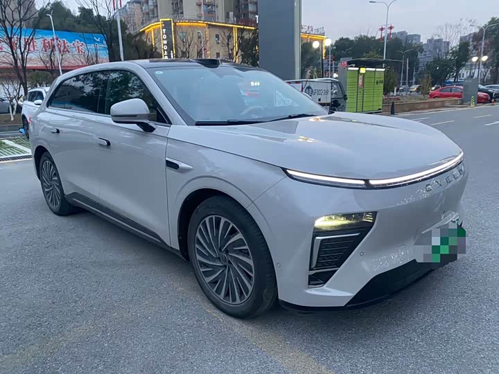 Фото 3 - Exeed Sterra ET