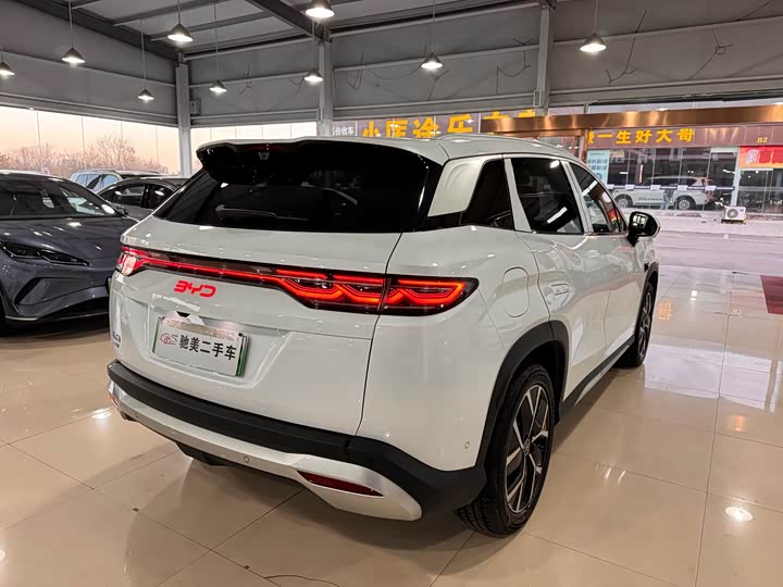 Фото 4 - BYD Song L DM-i Hybrid