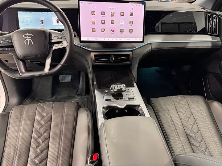 Фото 9 - BYD Song L DM-i Hybrid