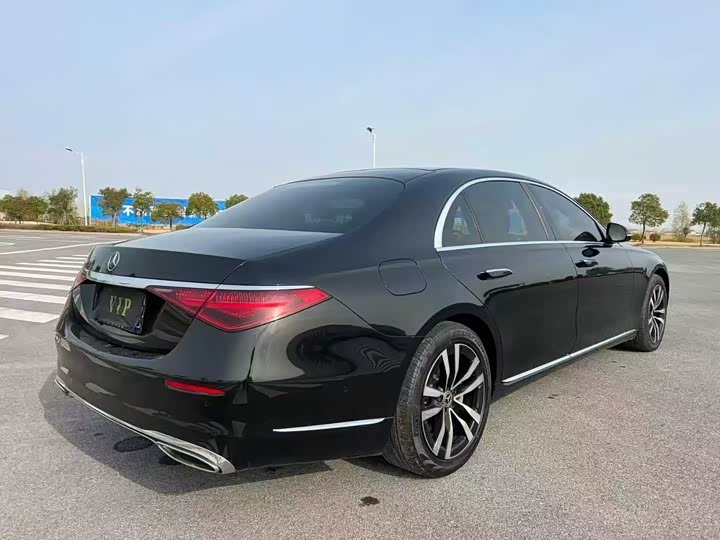 Фото 5 - Mercedes-Benz S-Class