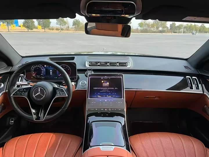 Фото 7 - Mercedes-Benz S-Class