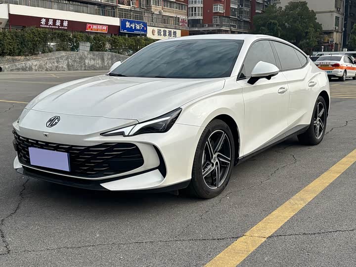 Фото 2 - MG Motor 7