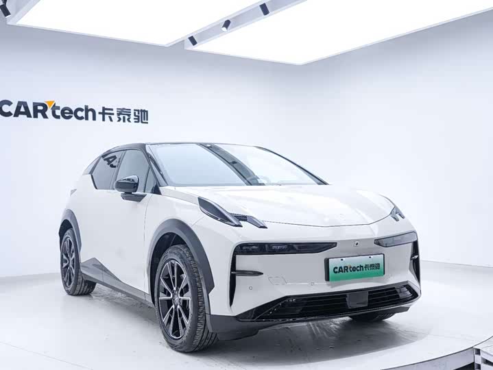 Фото 8 - Zeekr X