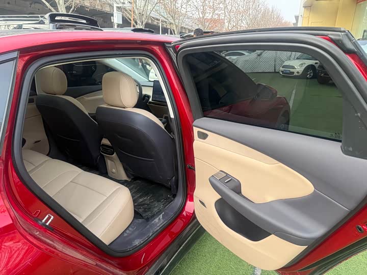 Photo 7 - Hongqi EH5 (Tiangong 05)