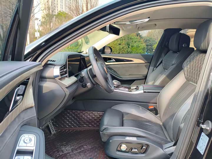 Фото 4 - Hongqi H9