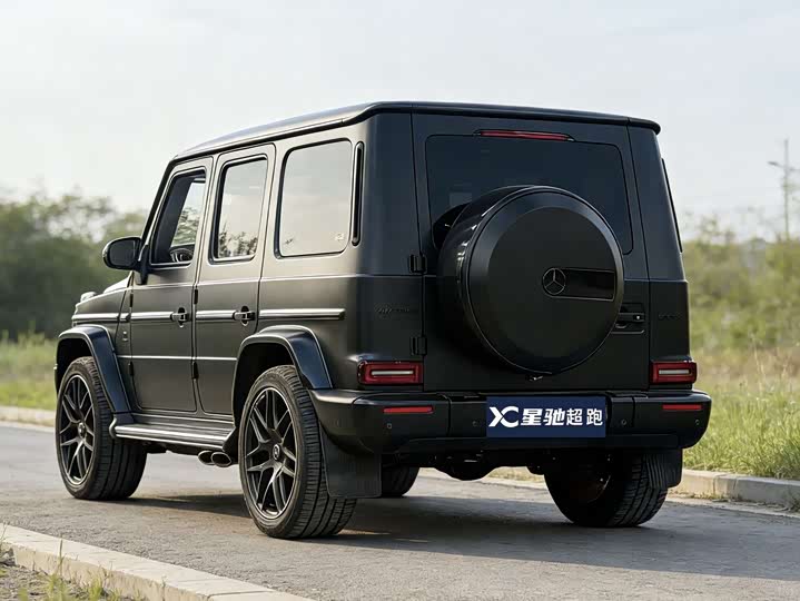 Photo 2 - Mercedes-Benz G-Class AMG