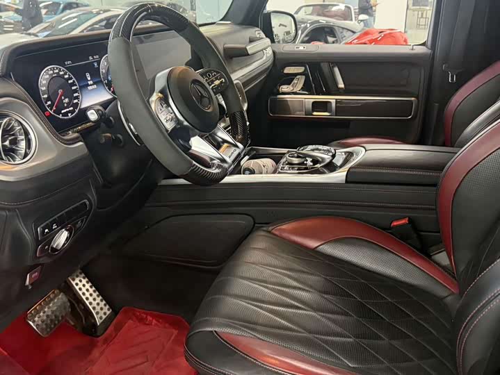 Photo 5 - Mercedes-Benz G-Class AMG