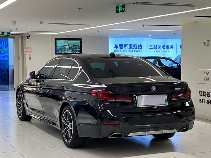 Фото 7 - BMW 5 Series Hybrid