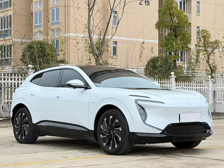 Фото 3 - Avatr 07