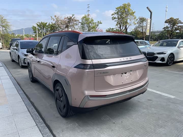 Фото 6 - GAC Aion Y